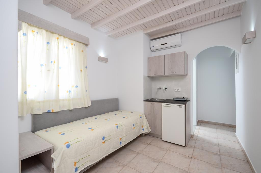 Pension Elena Agia Anna  Quarto foto