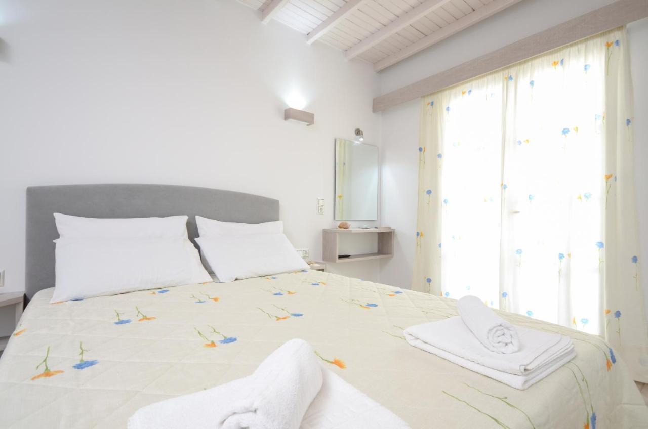 Pension Elena Agia Anna  Quarto foto